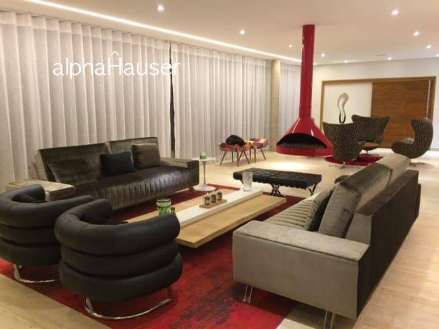 #910 - Casa para Venda em Barueri - SP