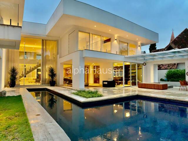 #922 - Casa para Venda em Barueri - SP
