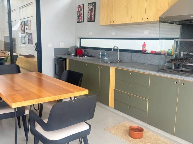 Casa para Venda em Santana de Parnaíba - 3