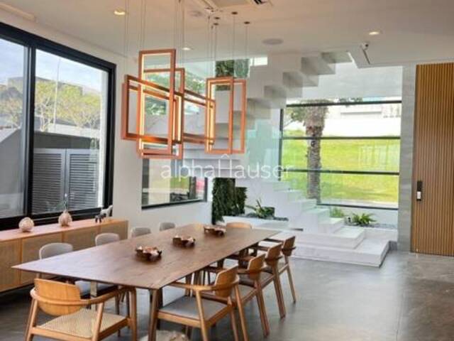 Casa para Venda em Santana de Parnaíba - 4