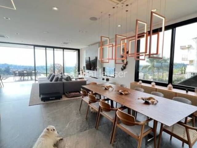 Casa para Venda em Santana de Parnaíba - 5