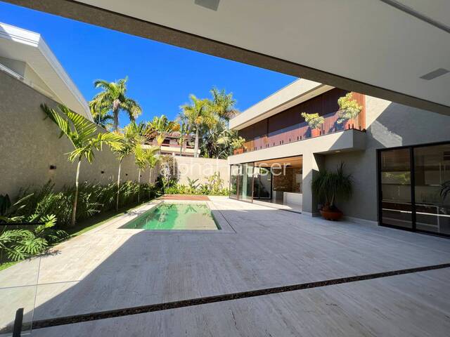 #1147 - Casa para Venda em Barueri - SP