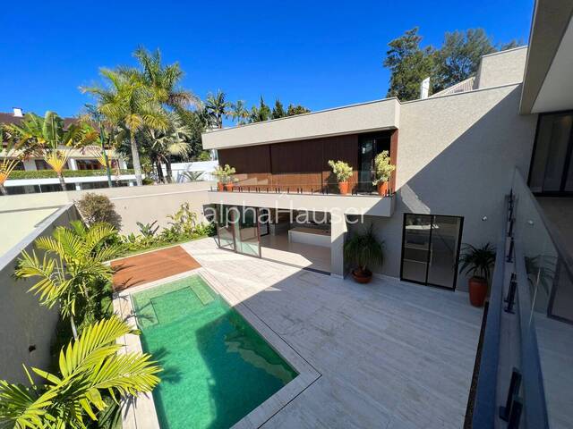 #1147 - Casa para Venda em Barueri - SP