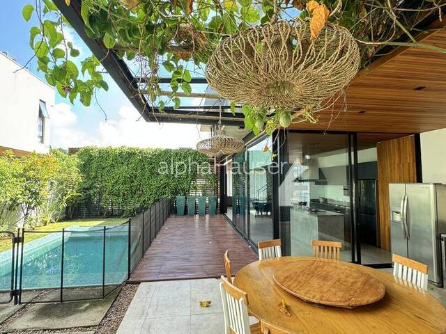 #1032 - Casa para Locação em Santana de Parnaíba - SP