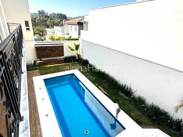 #1225 - Casa para Venda em Santana de Parnaíba - SP