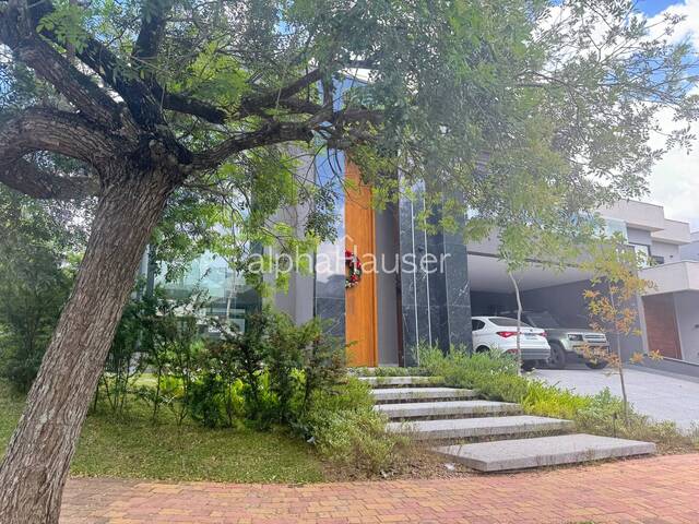 #1264 - Casa para Venda em Santana de Parnaíba - SP