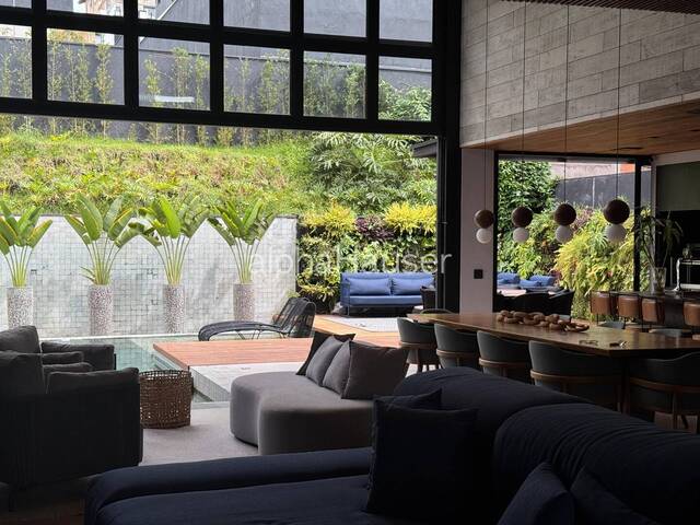 #1272 - Casa para Venda em Santana de Parnaíba - SP - 1
