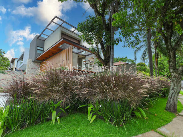 #1277 - Casa para Venda em Barueri - SP