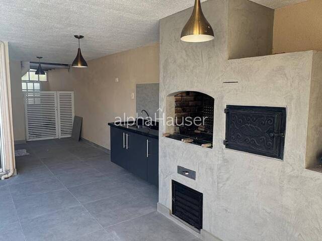 #1307 - Casa para Venda em Santana de Parnaíba - SP