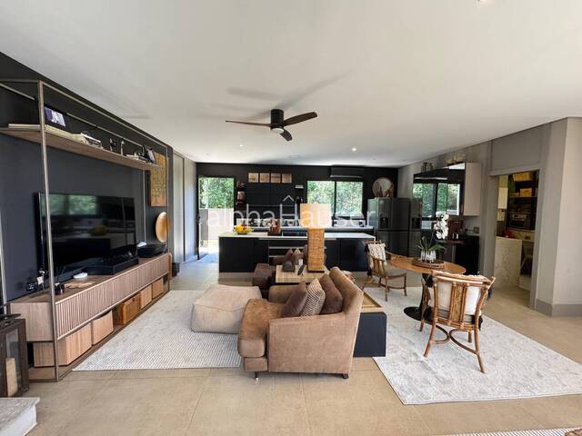 Casa para Venda em Santana de Parnaíba - 5