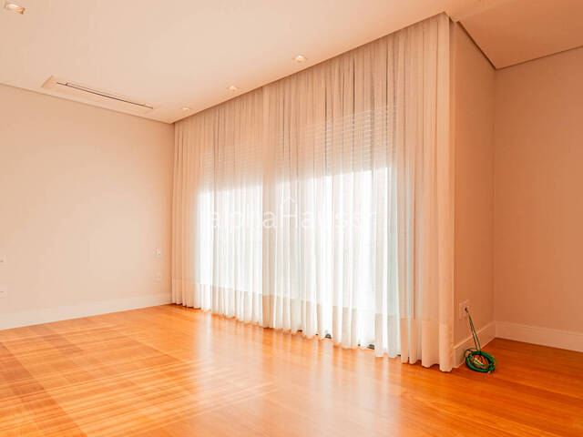 #1317 - Casa para Venda em Barueri - SP