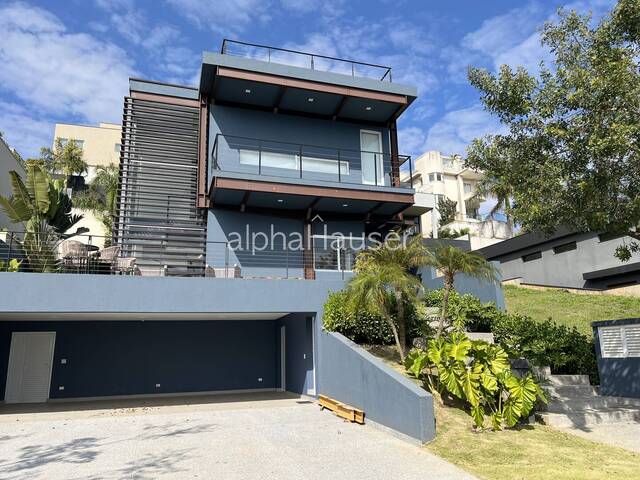 #1325 - Casa para Venda em Santana de Parnaíba - SP