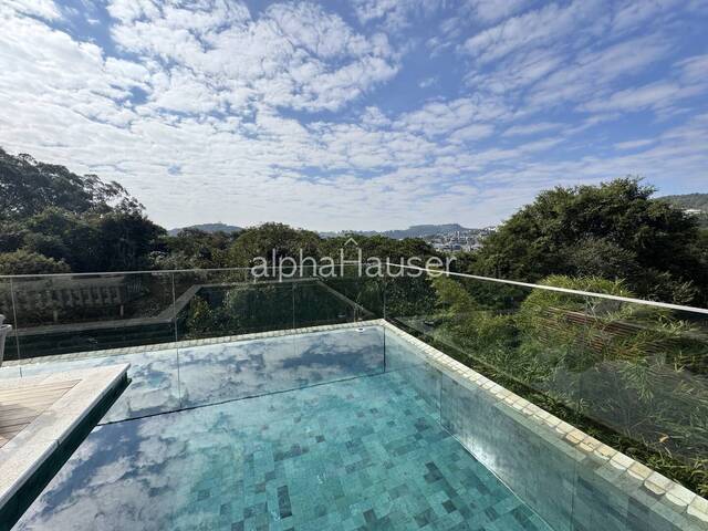 Casa para Venda em Santana de Parnaíba - 5