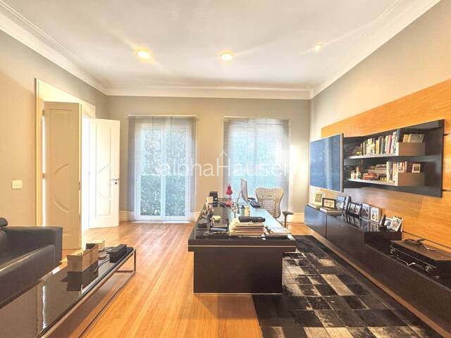 #1335 - Casa para Venda em Barueri - SP