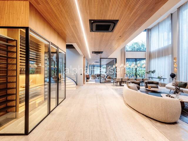 #1356 - Casa para Venda em Alphaville - SP