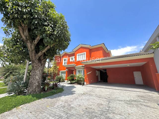 #1359 - Casa para Venda em Santana de Parnaíba - SP