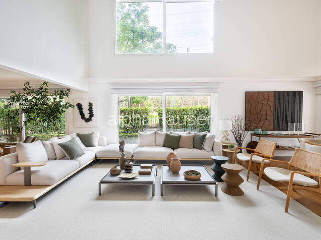 #1361 - Casa para Venda em Alphaville - SP