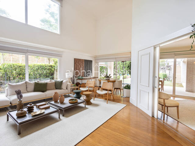 #1361 - Casa para Venda em Alphaville - SP