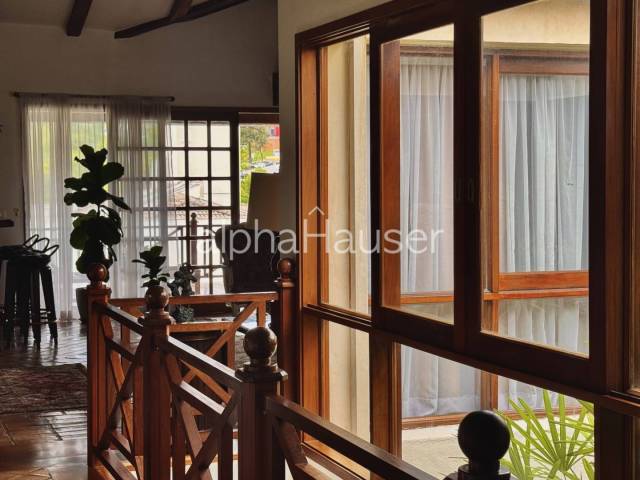 #1368 - Casa para Venda em Barueri - SP