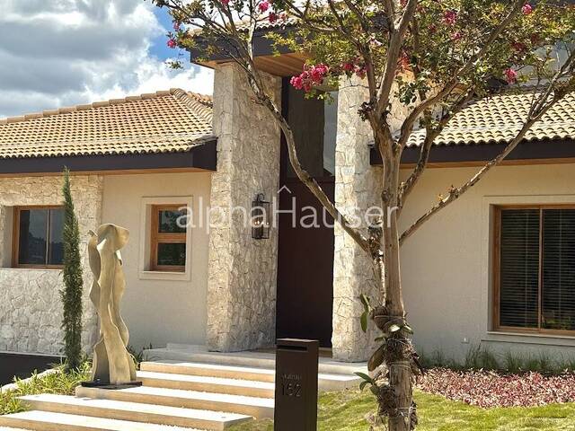 #1373 - Casa para Venda em Santana de Parnaíba - SP