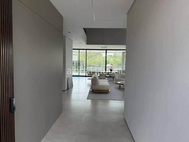 #1377 - Casa para Venda em Alphaville - SP