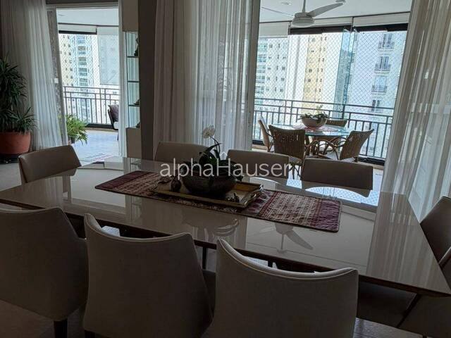 #1381 - Apartamento para Venda em Santana de Parnaíba - SP