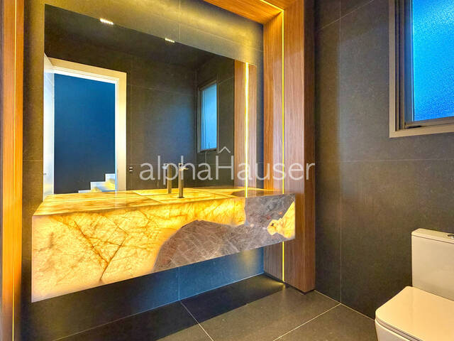 #1391 - Casa para Venda em Santana de Parnaíba - SP