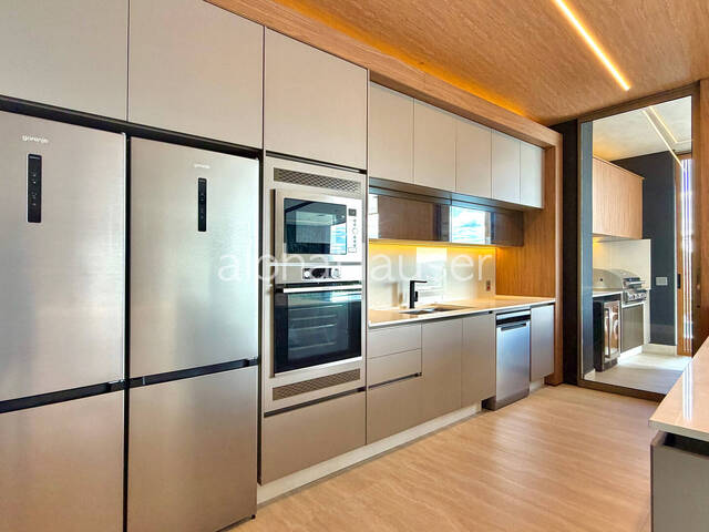 Casa para Venda em Santana de Parnaíba - 4
